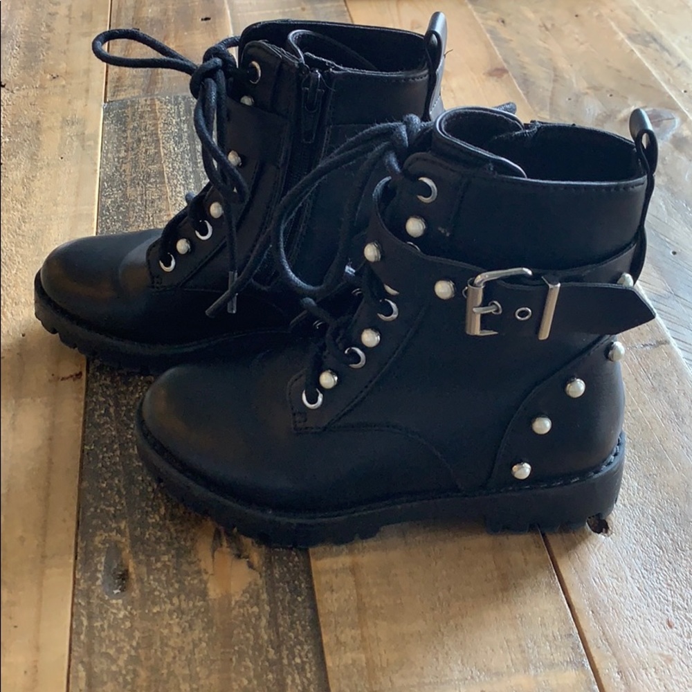Zara Kids boots